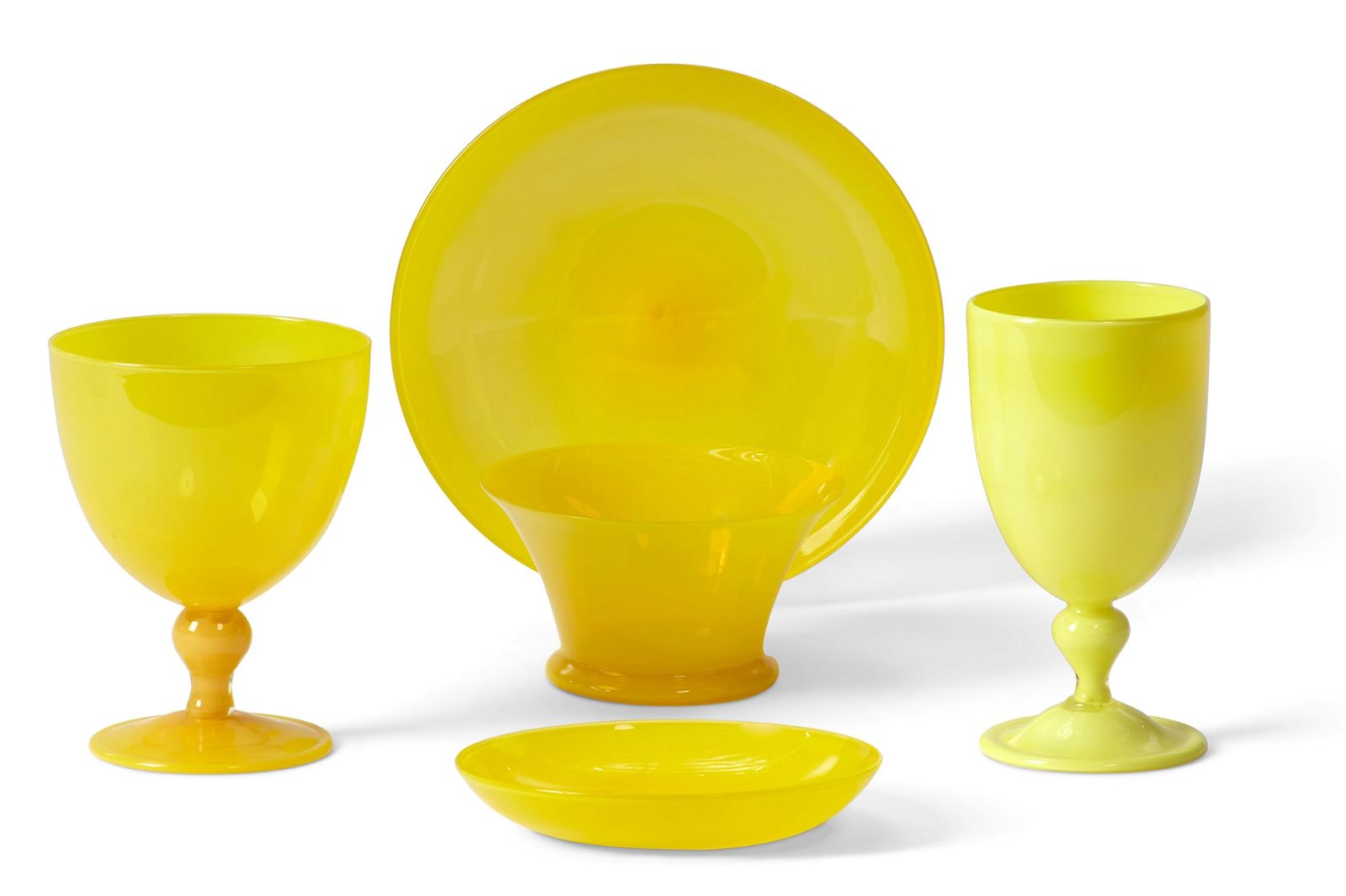 A SUITE OF VENETIAN YELLOW GLASSWAREA