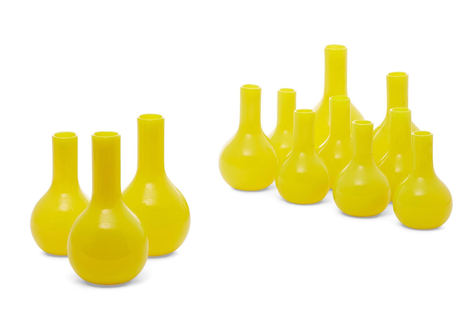 TWELVE VENETIAN YELLOW BOTTLE VASES  2fb3fd1