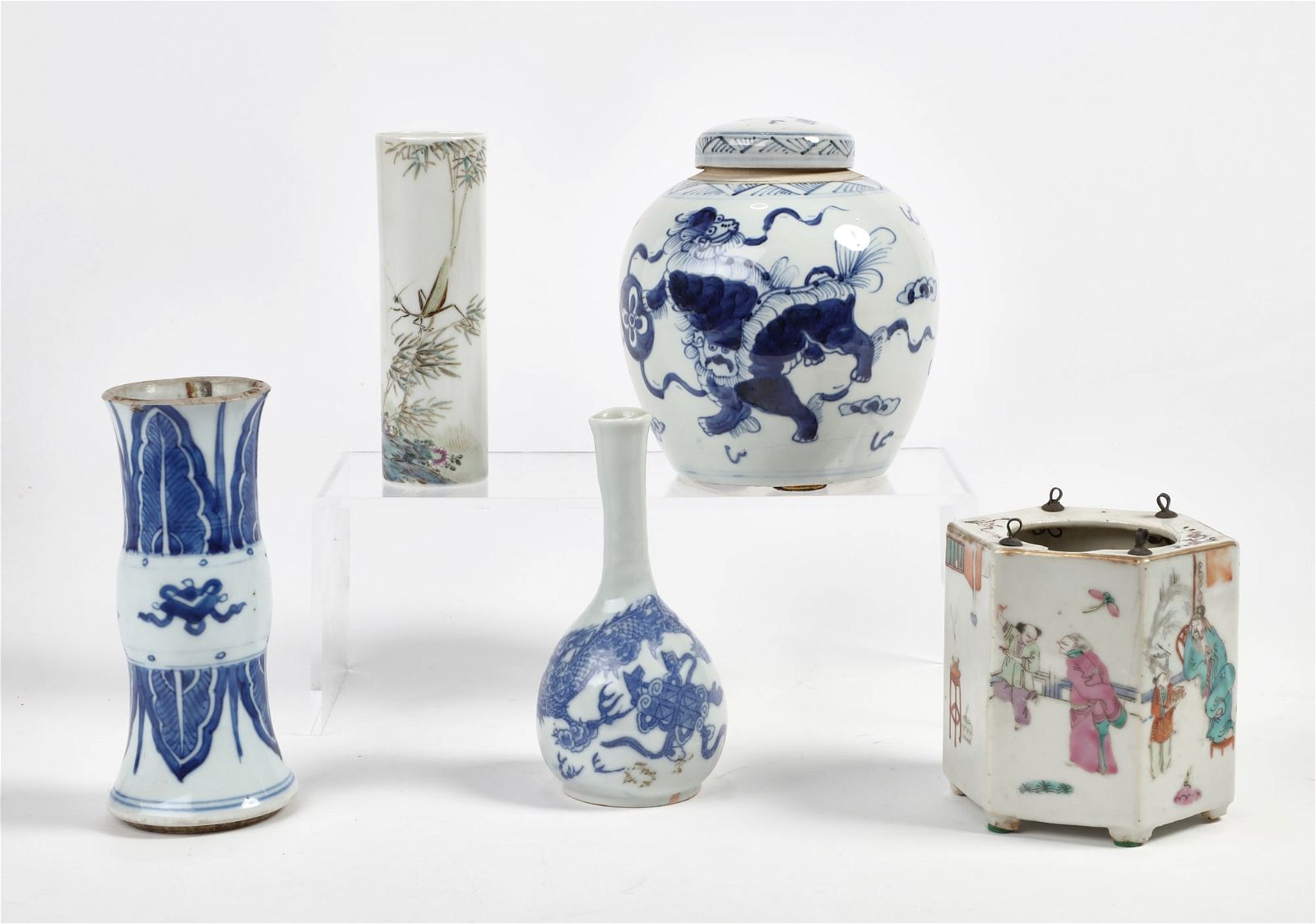 FOUR ASIAN PORCELAIN VASES AND A LIDDED