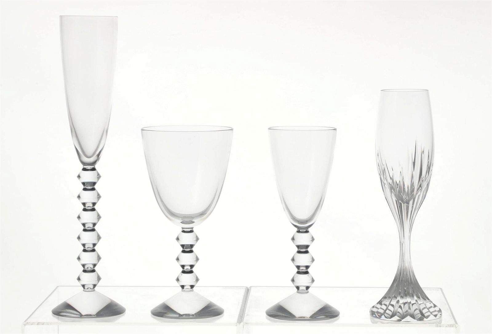 A SUITE BACCARAT CLEAR GLASS CHAMPAGNE 2fb41f8