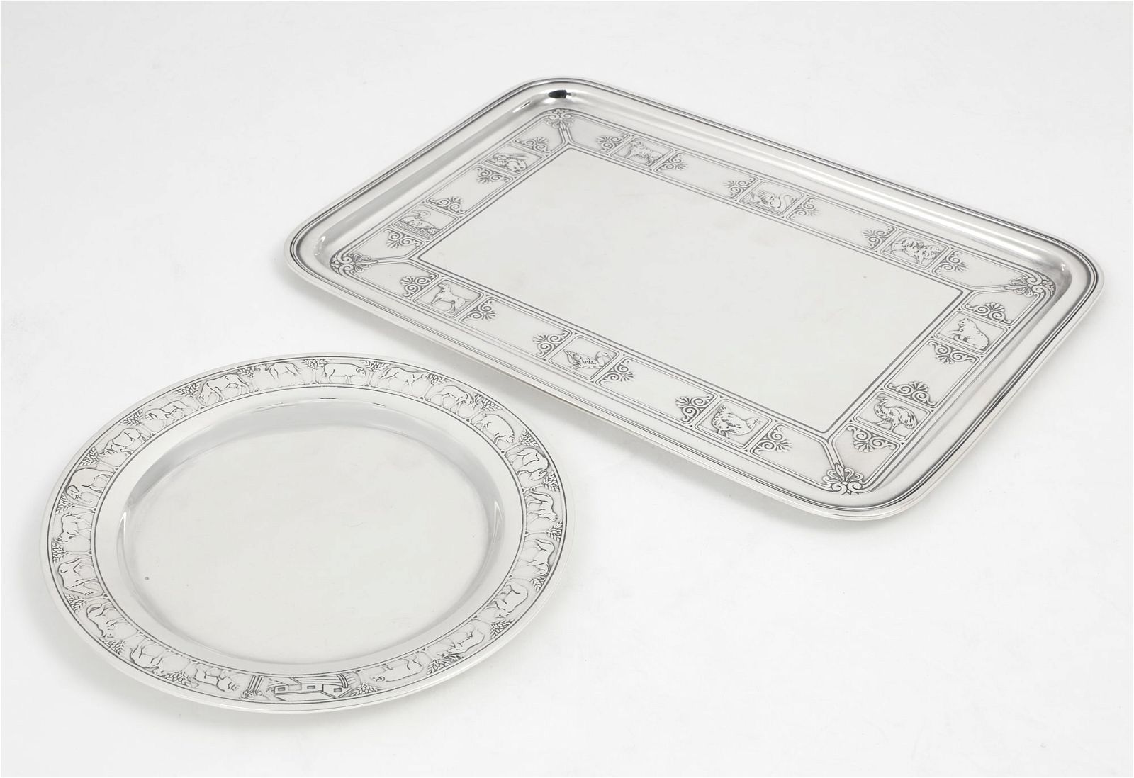 A TIFFANY & CO. SILVER CHILDS PLATE