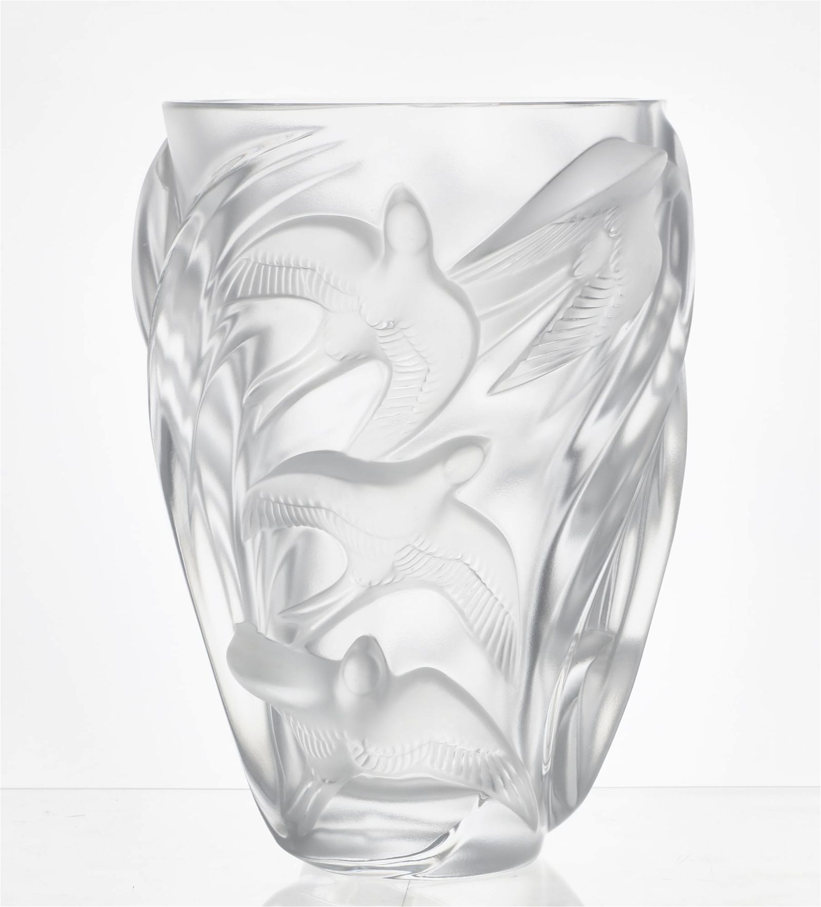 A LALIQUE CLEAR AND FROSTED GLASS 2fb428c