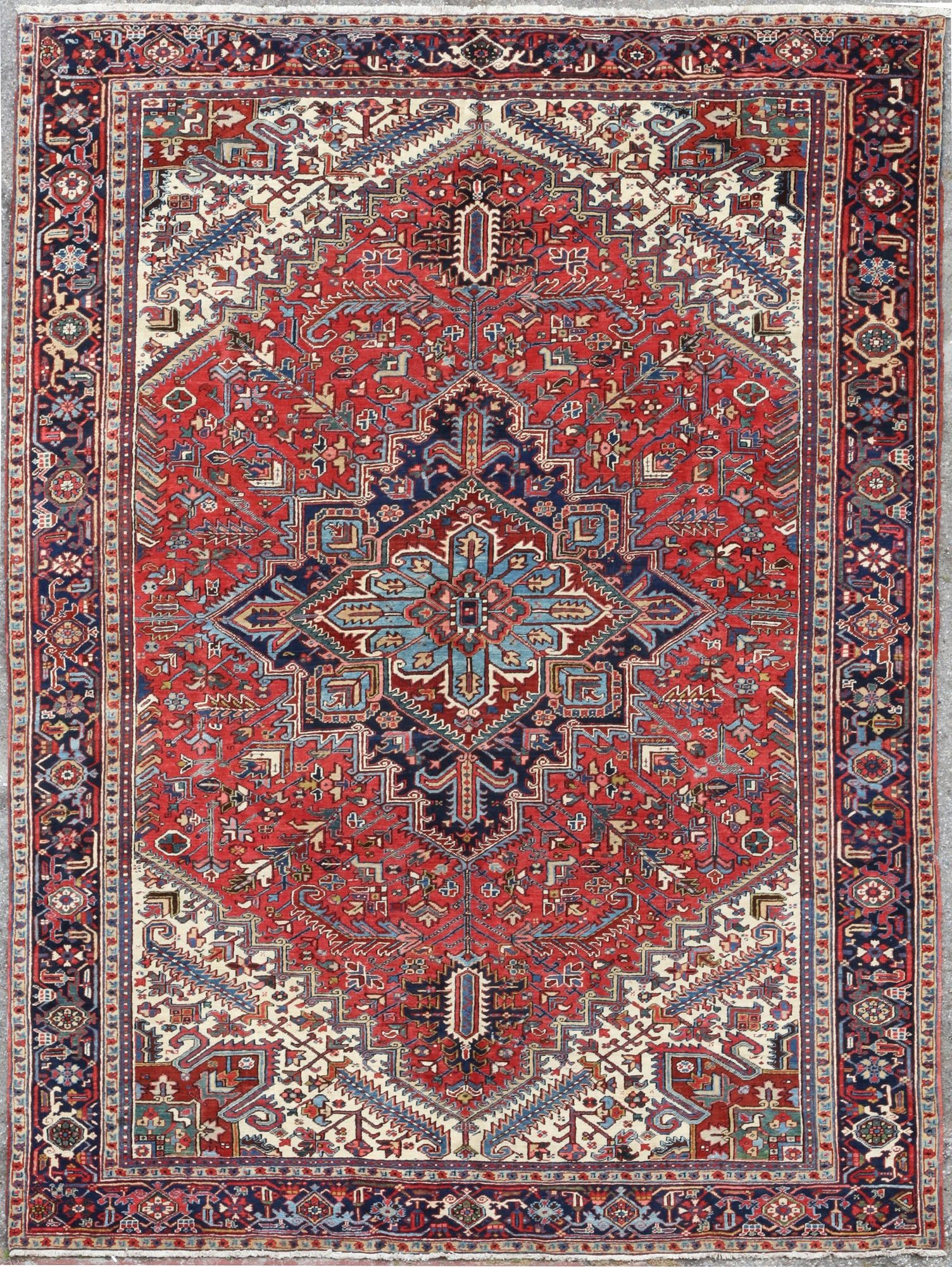 A HERIZ RUG MID 20TH CENTURYA 2fb4325