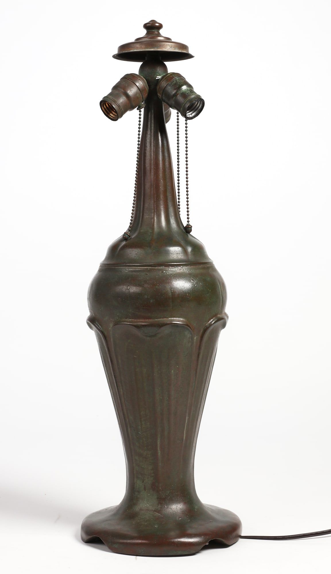 A HANDEL PATINATED BRONZE LAMP 2fb4330