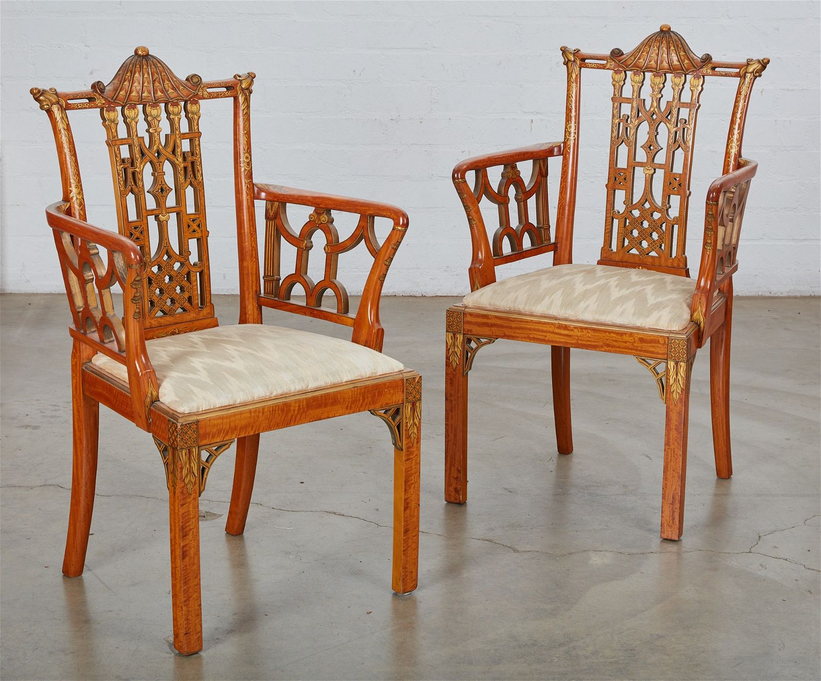 A PAIR OF CHINOISERIE STYLE ARMCHAIRSA 2fb42fb