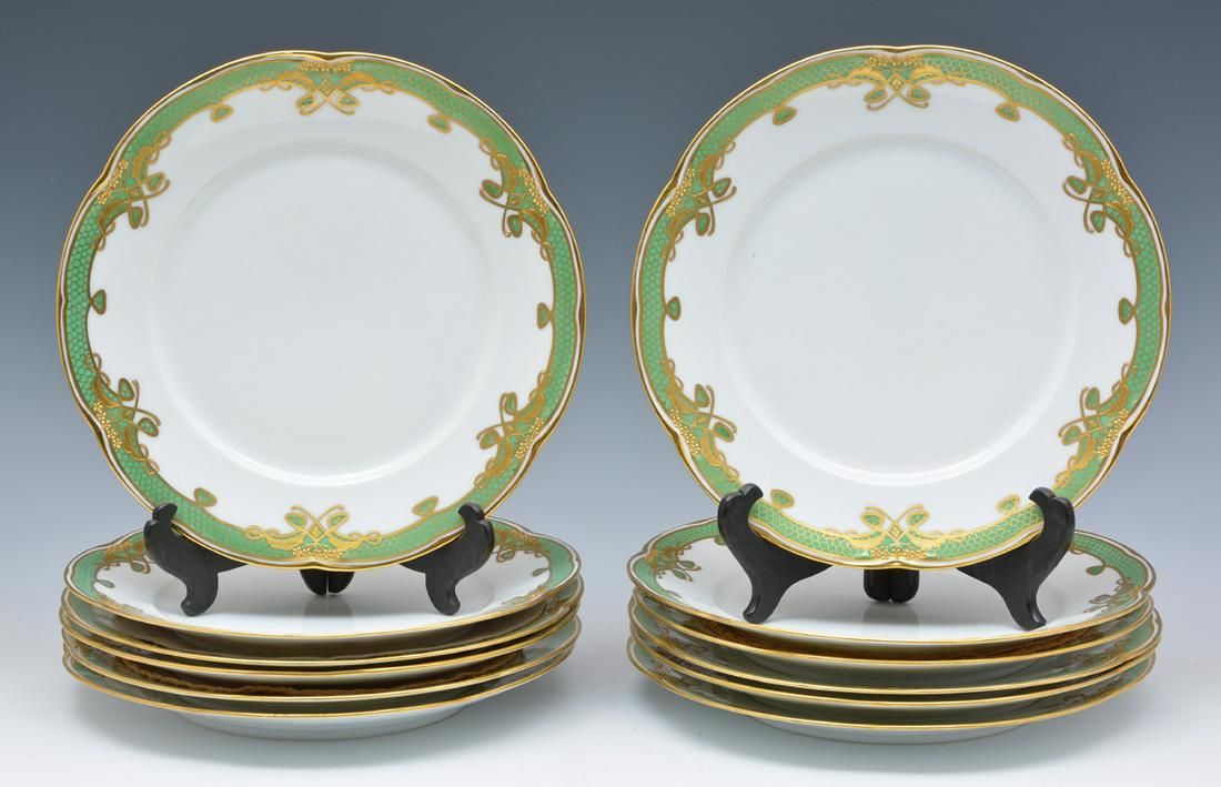 12 DRESDEN DINNER PLATES WITH GREEN