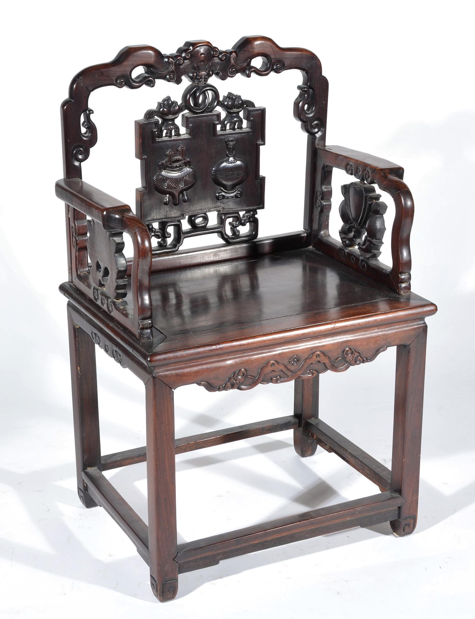 CHINESE ARMCHAIR WITH CARVED MEDALLION 3d1e76