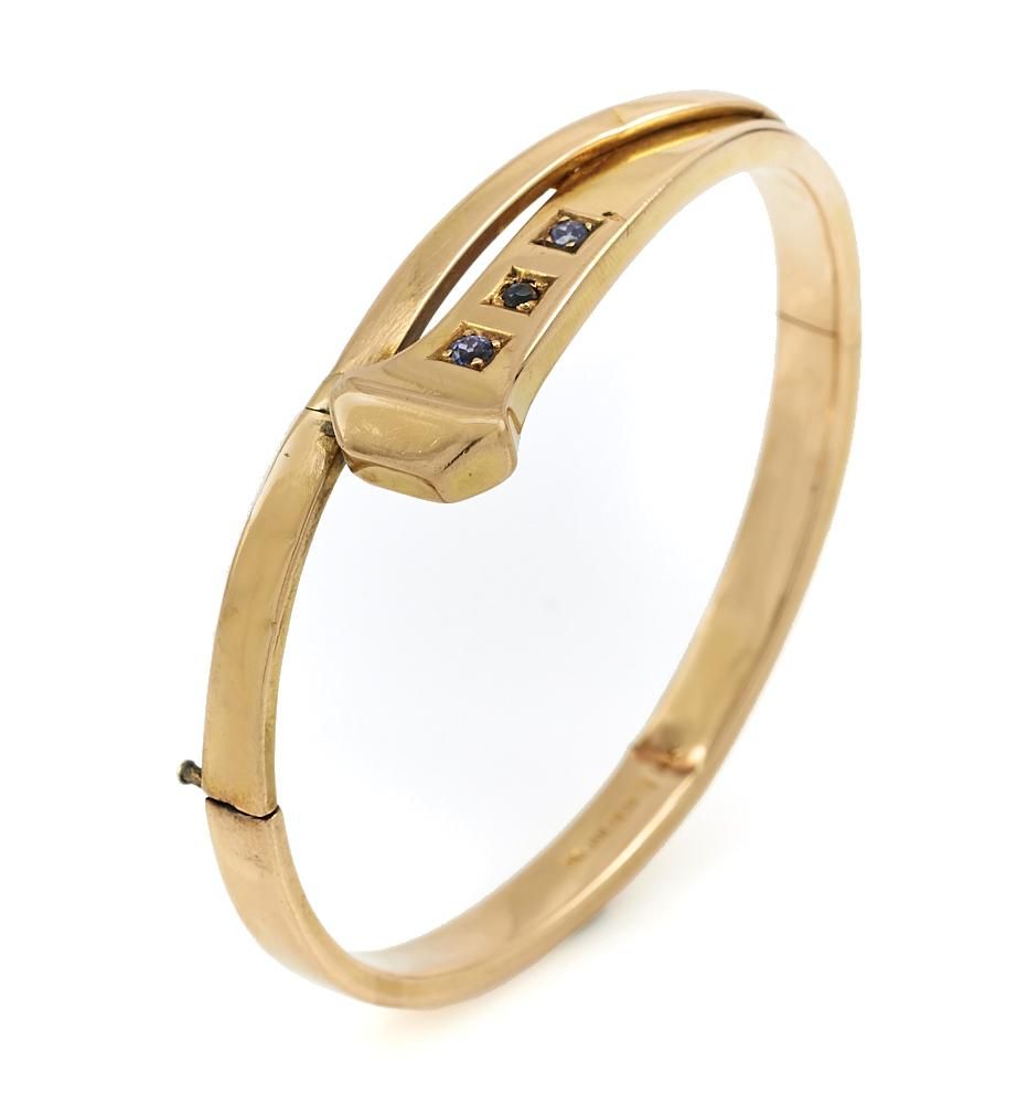 14K YELLOW GOLD AND SAPPHIRE NAIL  3d1ec6