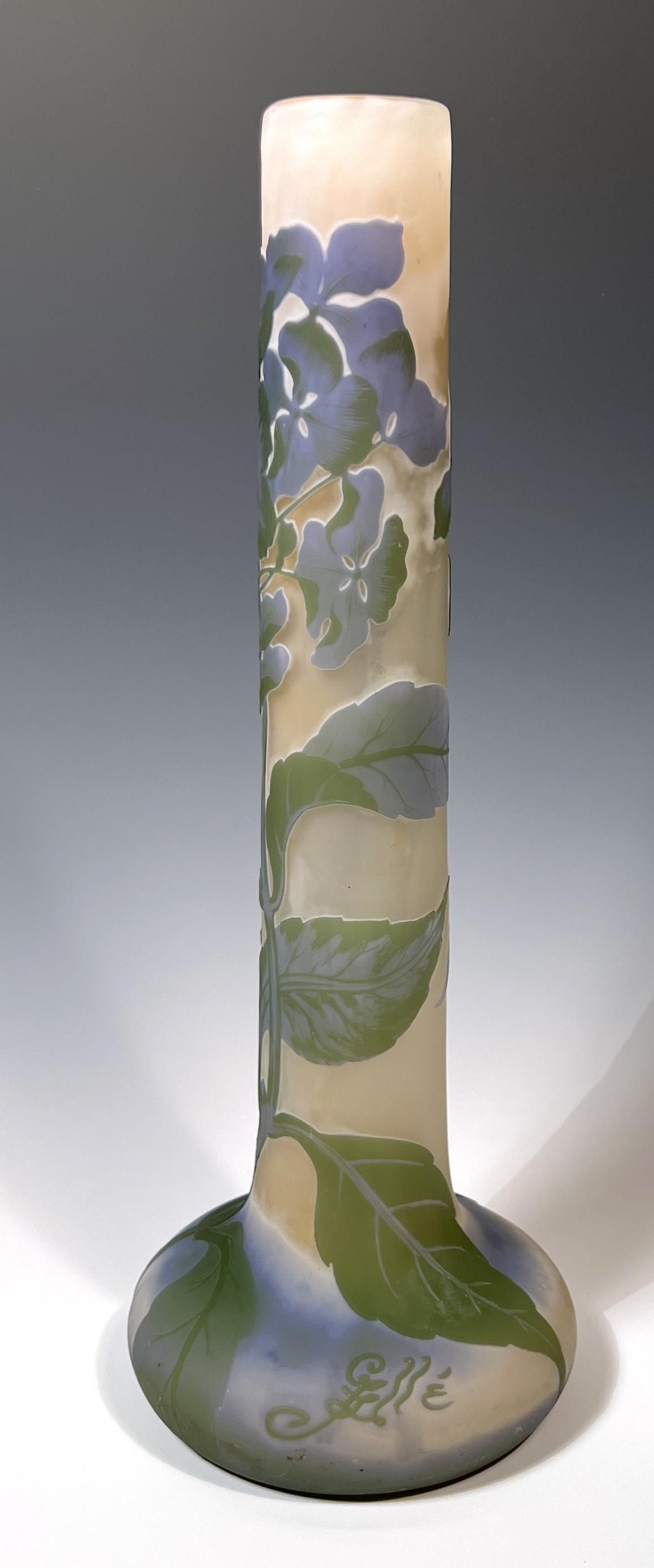 CAMEO GLASS TALL VASE SIGNED GALLE  3d22b6