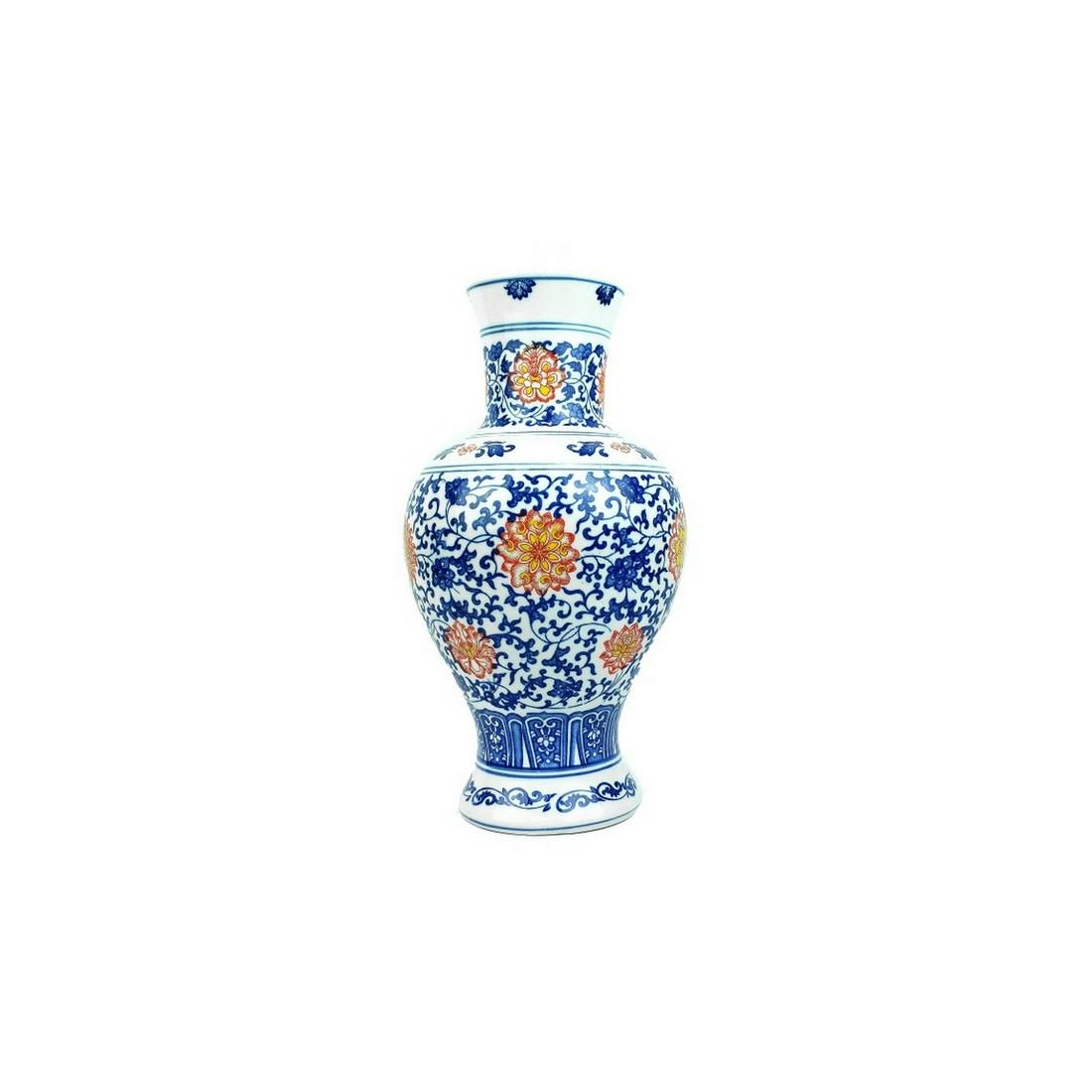 CHINESE DOUCAI STYLE VASELarge 3d261b