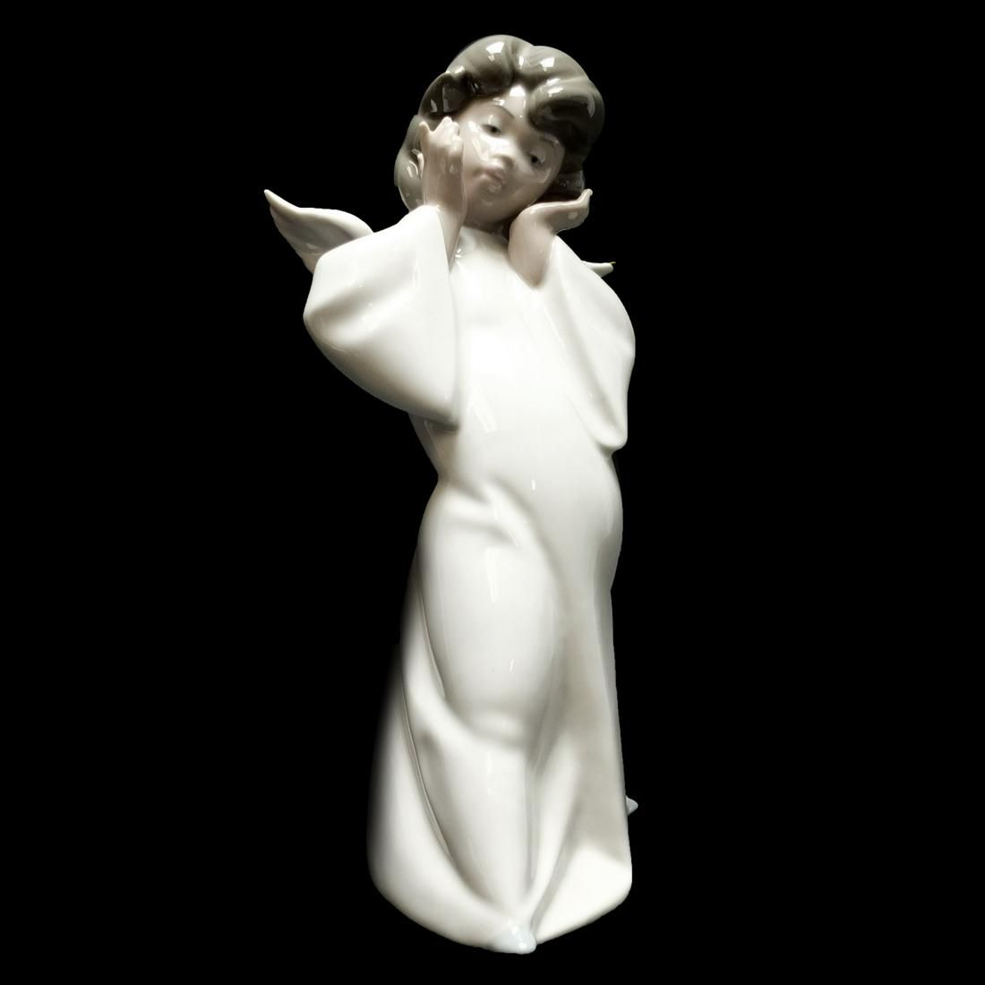 LLADRO PORCELAIN FIGURINEVintage Lladro