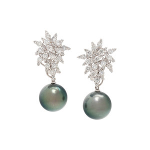 TAHITIAN CULTURED PEARL AND DIAMOND 3d099b