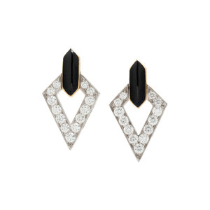 DAVID WEBB DIAMOND AND ONYX EARRINGS Round 3d09d3