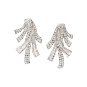 WHITE GOLD AND DIAMOND CLIP EARRINGS
Round