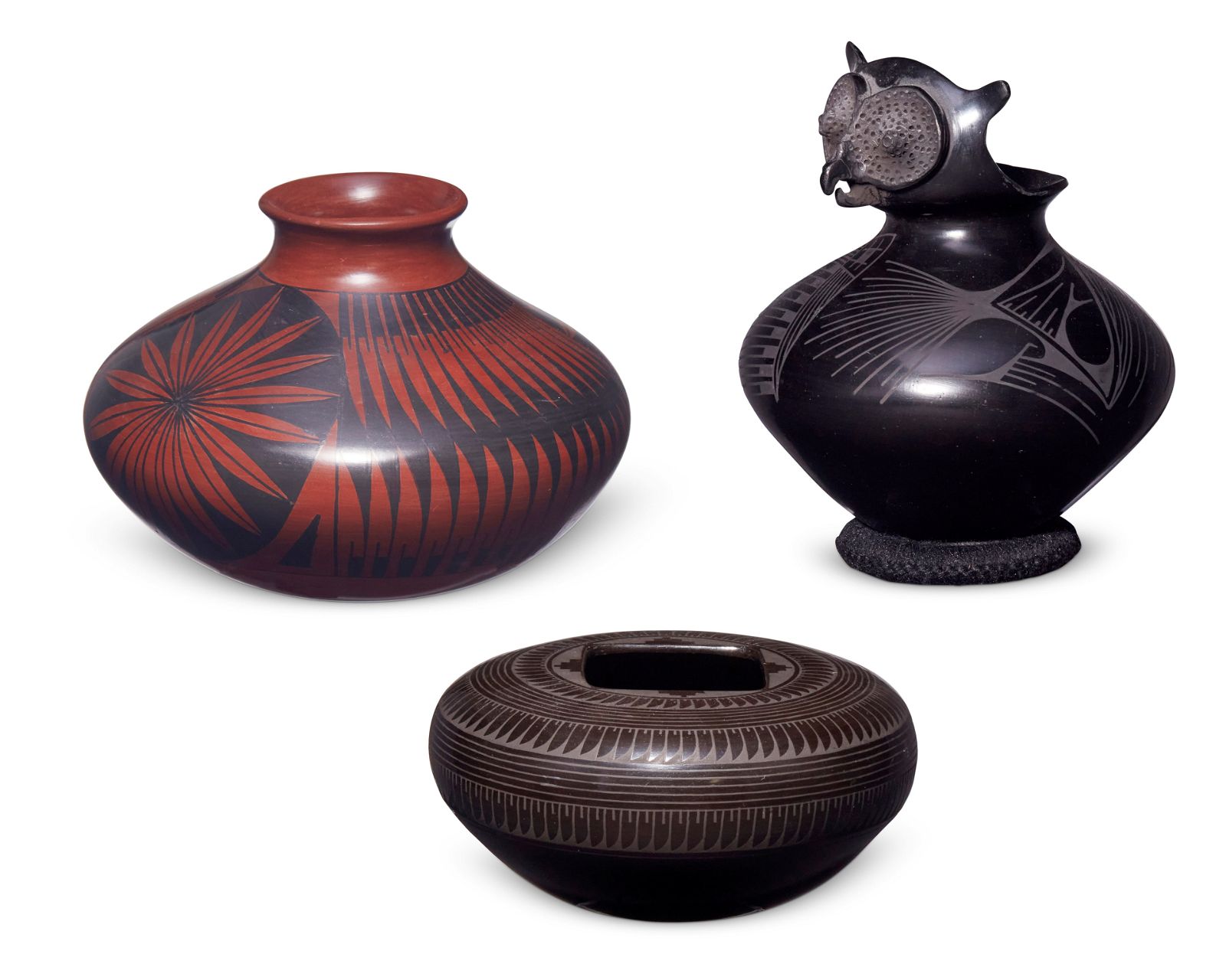 THREE MATA ORTIZ POTTERY VESSELSThree