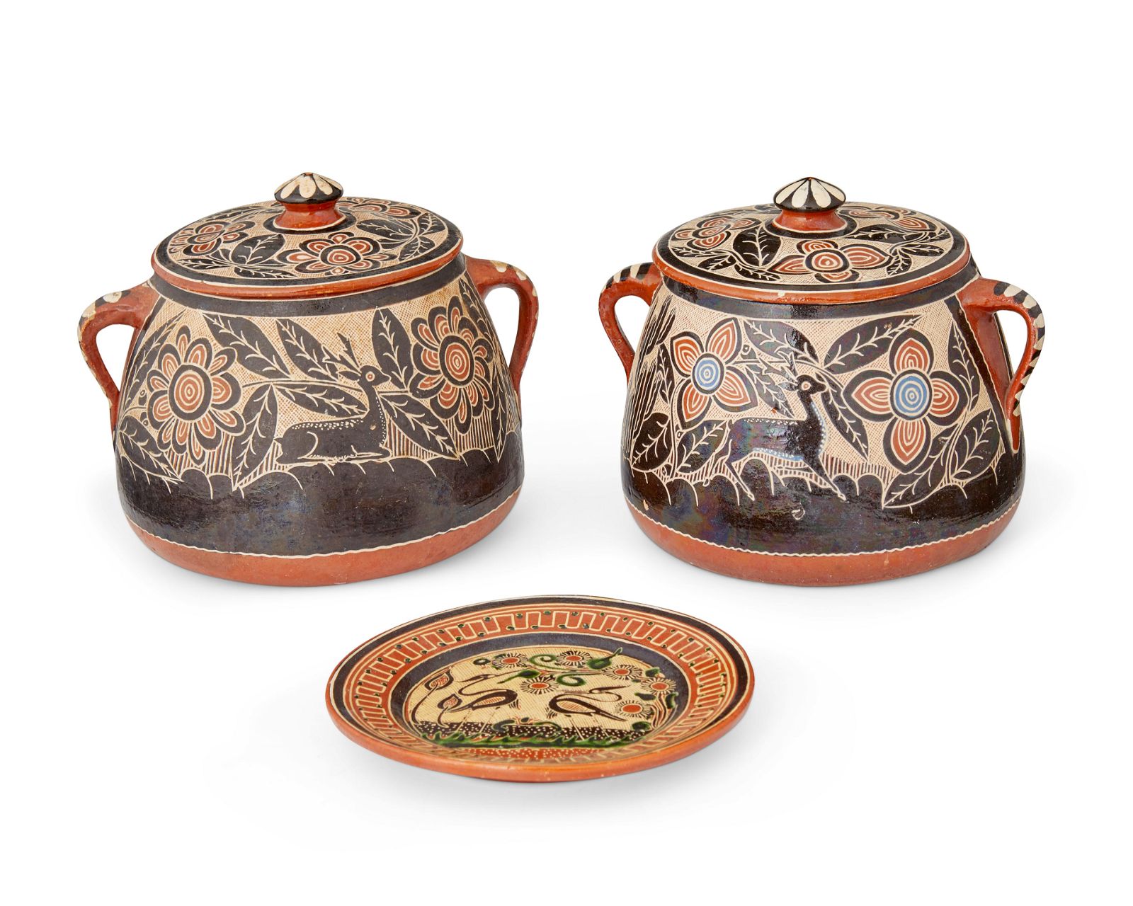 TWO TLAQUEPAQUE POTTERY JARS AND 3d0eb6