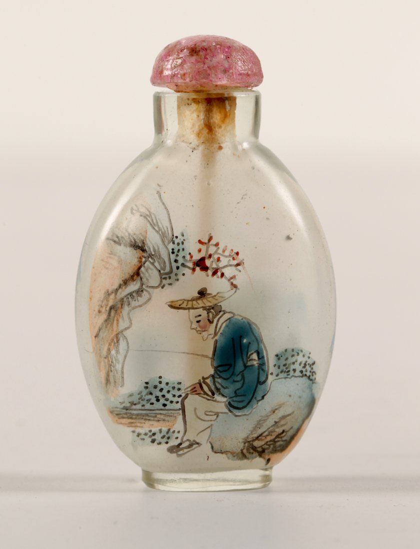 CHINESE SNUFF BOTTLE INSIDE PAINTEDChinese