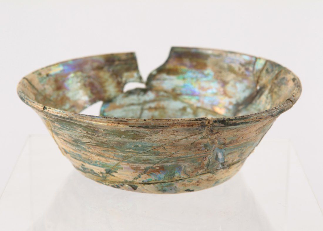 A ROMAN GLASS BOWL 1ST-3RD CENTURYA