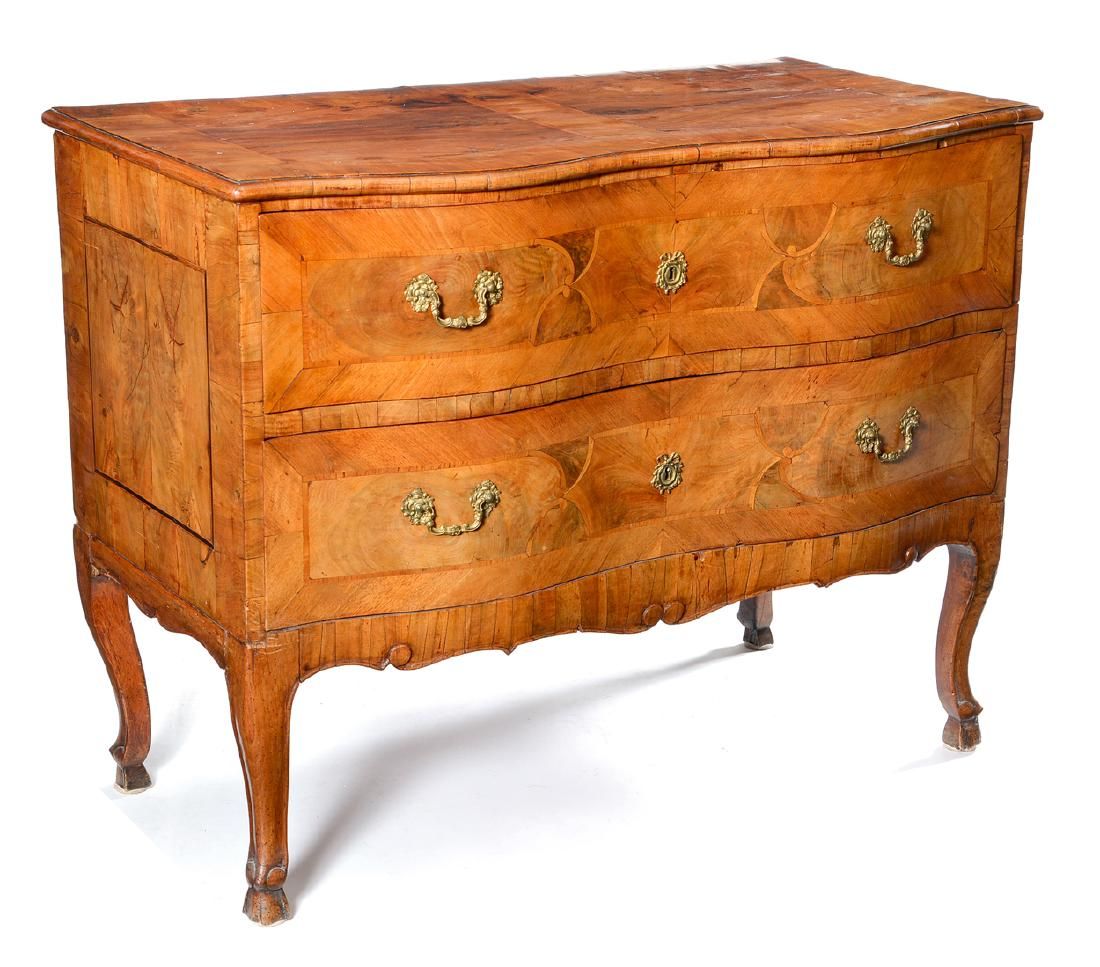 18TH C CONTINENTAL ROCOCO WALNUT 3d1527