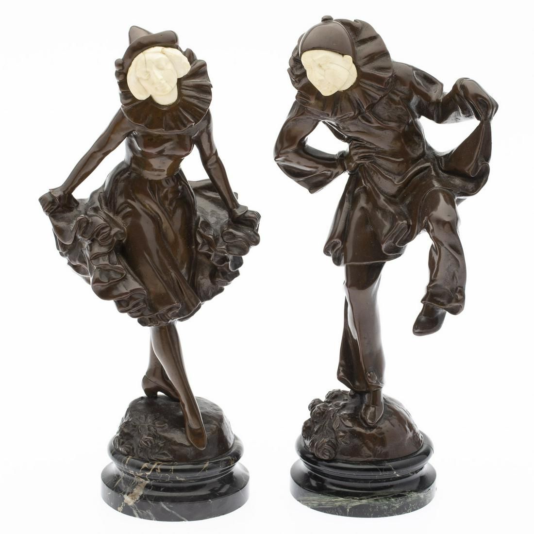 PETER TERESZIZUK, PAIR OF BRONZE JESTERSPeter