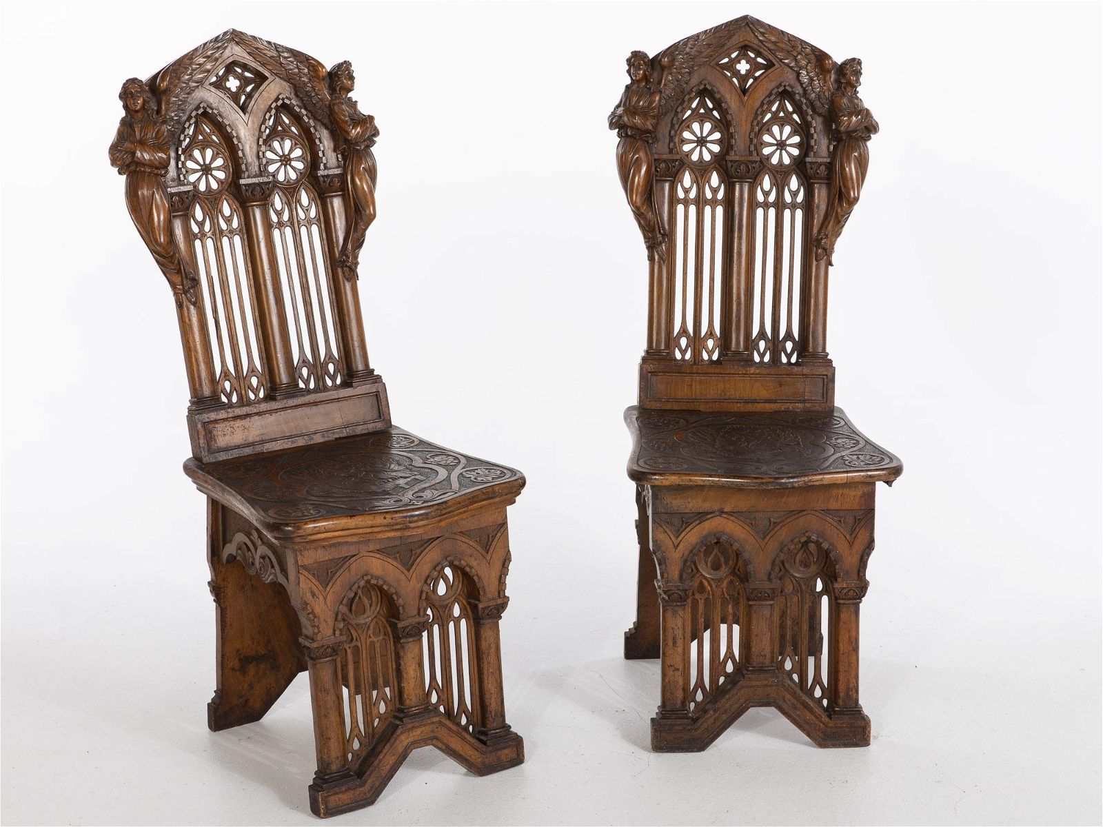 PAIR OF RENAISSANCE REVIVAL WALNUT 3d3313