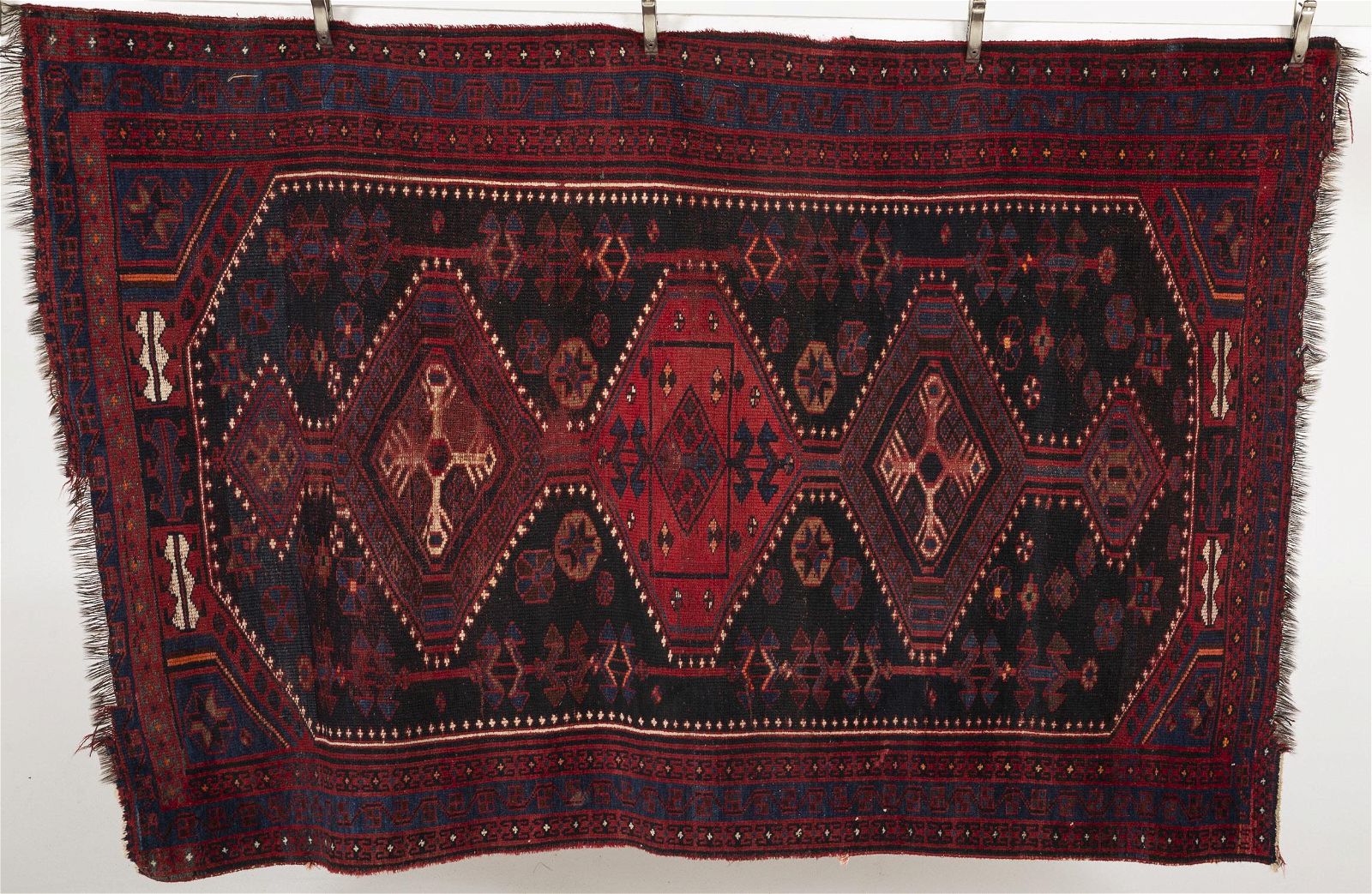 TRIBAL RUGTribal Rug in tones 3d33d7