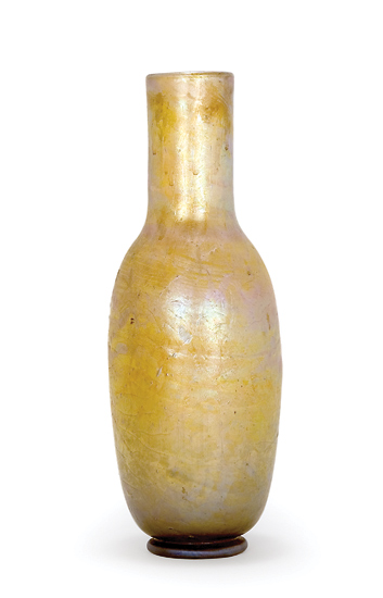 Tiffany Favrile Glass Vase
	  Estimate:$800-$1,200