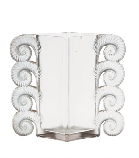 R Lalique Molded Glass Amiens 68027
