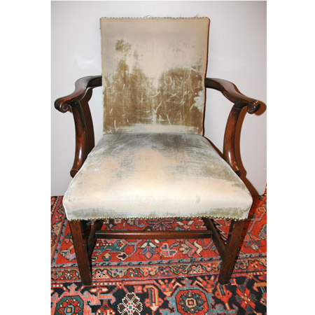 George III Mahogany Armchair
	Estimate:&nbsp;$800&nbsp;&nbsp;-&nbsp;$1,200