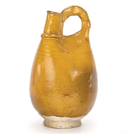 Chinese Pottery Flask
	  Estimate:$2,000-$3,000