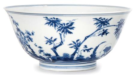 Chinese Blue and White Glazed Porcelain 68a8f