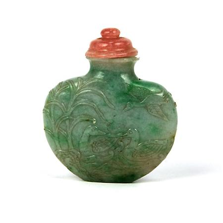 Chinese Jadeite Snuff Bottle  68a9b