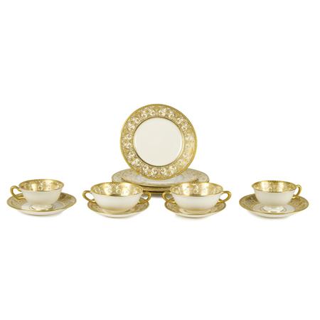 Lenox Gilt Decorated Porcelain Dinner