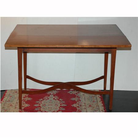 American Mahogany Drop-Leaf Table
	