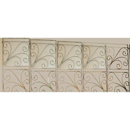 Painted Iron Six Panel Garden Screen  68e95