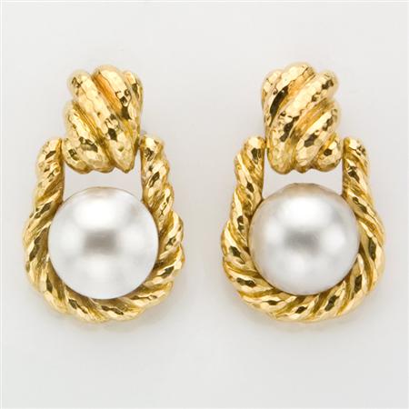 Pair of Gold and Mabe Pearl Earclips,