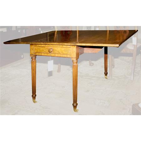 Classical Mahogany Drop Leaf Breakfast 69162