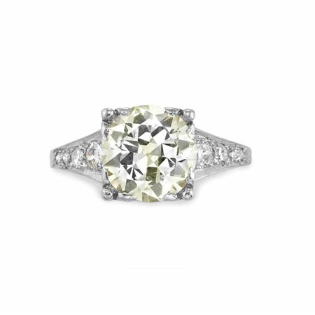 Diamond Ring
	  Estimate:$2,500-$3,500