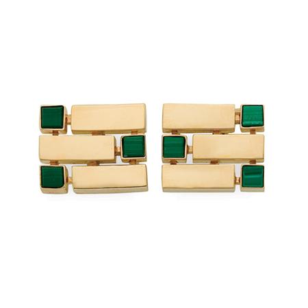 Pair of Gold and Malachite Cufflinks  69353