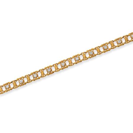 Gold and Diamond Bracelet
	  Estimate:$1,500-$2,000