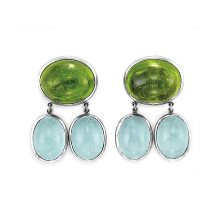 Pair of White Gold Cabochon Peridot 69363