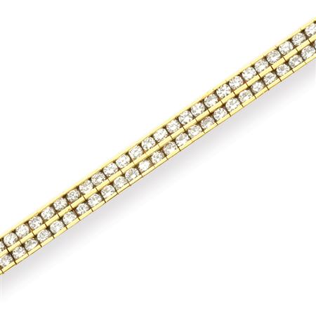 Gold and Diamond Bracelet
	  Estimate:$3,000-$5,000