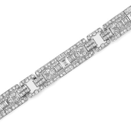 Diamond Bracelet
	  Estimate:$10,000-$15,000