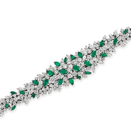 Diamond and Emerald Bracelet
	  Estimate:$12,000-$18,000