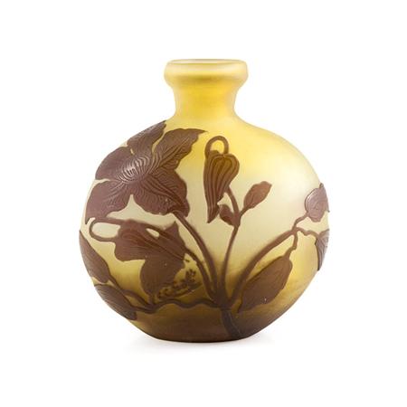 Galle Acid Etched Cameo Glass Bud 699cd