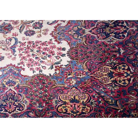 Kirman Carpet
	  Estimate:$600-$900