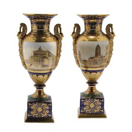 Pair of Old Paris Style Porcelain 69b43