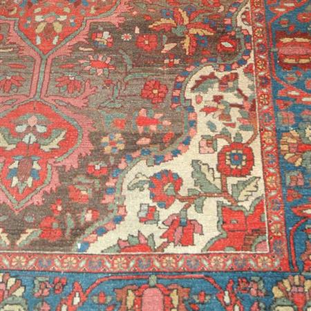 Melayir Sarouk Rug
	  Estimate:$200-$400