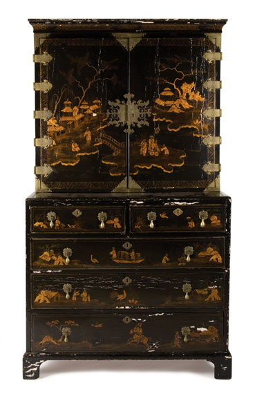 Queen Anne Japanned Cabinet  69f17