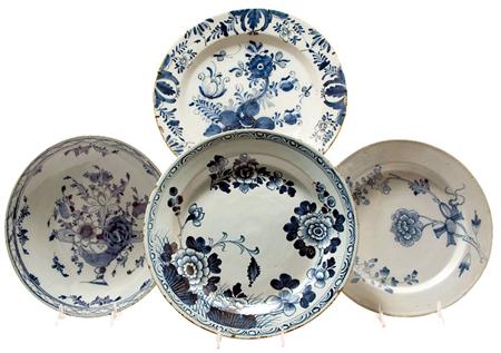 Group of Three Dutch Delft Blue 69f38